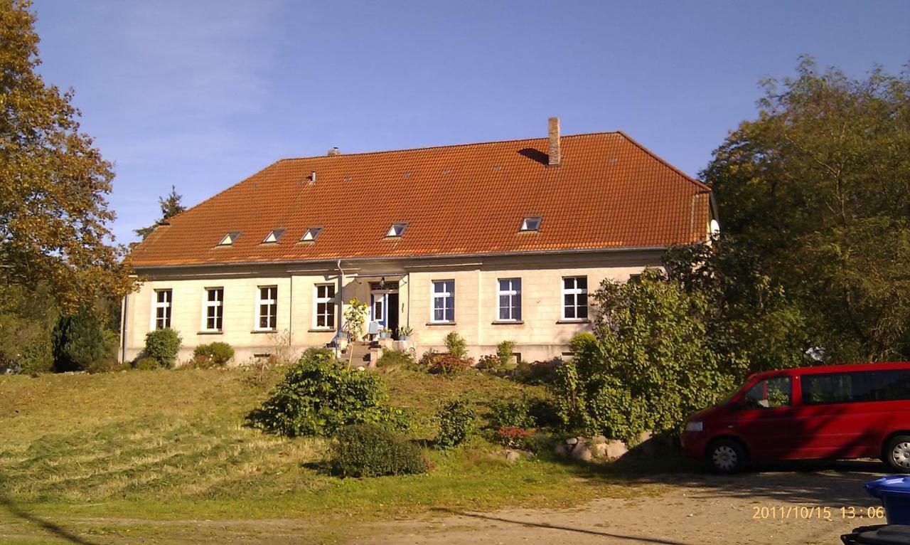 דירות Alt Jargenow Gutshaus Alt-Jargenow מראה חיצוני תמונה